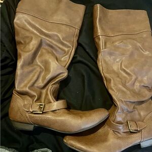 Brown Knee-High Women's Boots